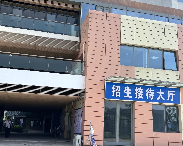 786408e393bd0540ffb25e0825cc763.jpg 786408e393bd0540ffb25e0825cc763.jpg