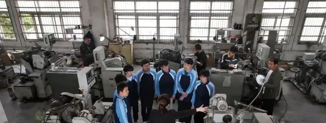 8d3e9e596ca1105cf169d94084501cc.png 8d3e9e596ca1105cf169d94084501cc.png