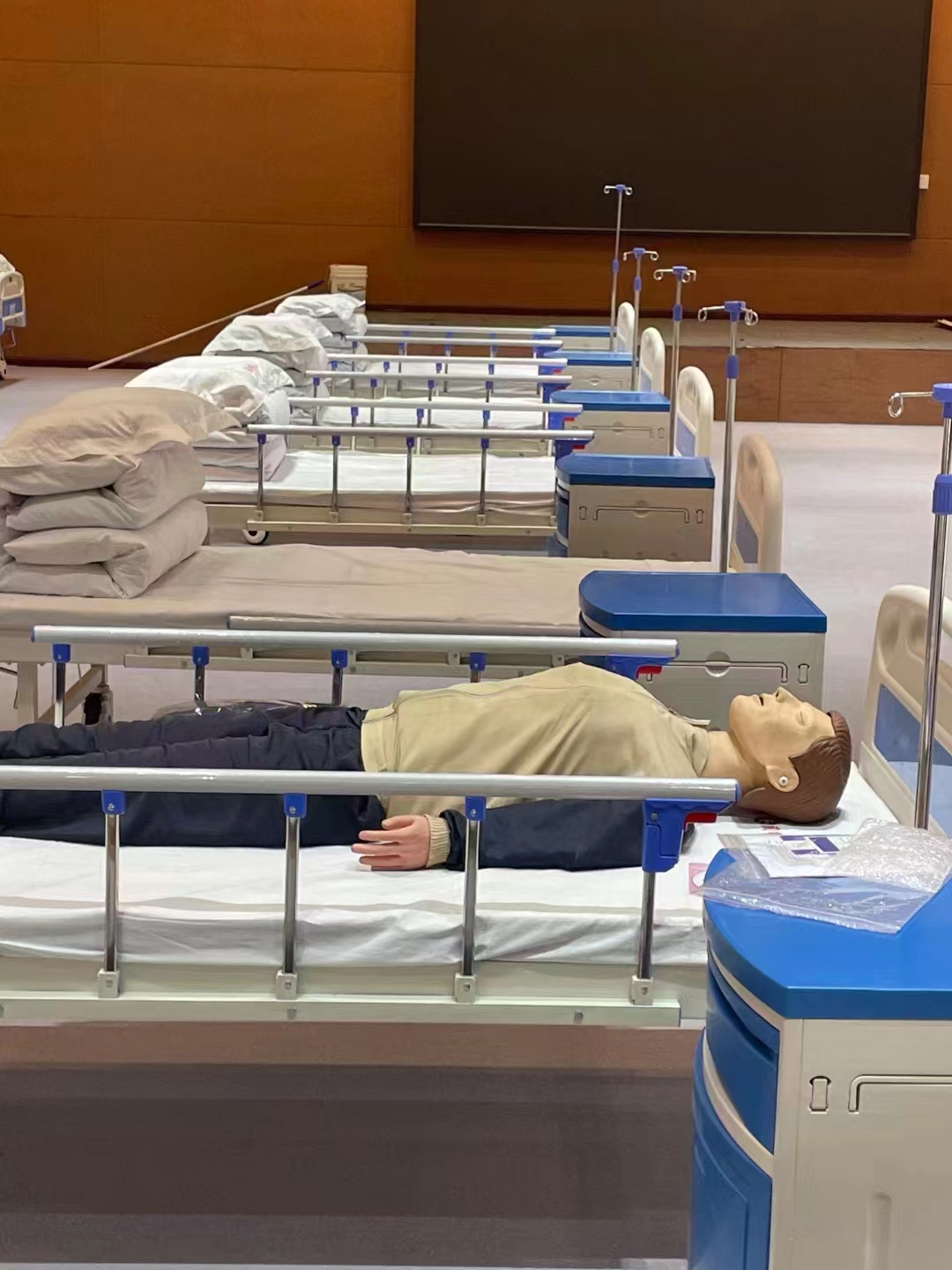 b8c4c966bdcdb181b23da31396cace1.jpg b8c4c966bdcdb181b23da31396cace1.jpg