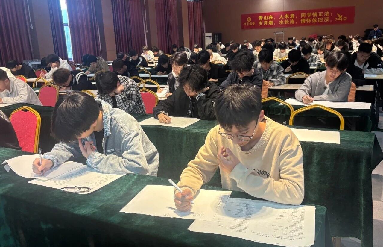 dc8bf118056de7db2741a1ece23500c9.jpg dc8bf118056de7db2741a1ece23500c9.jpg